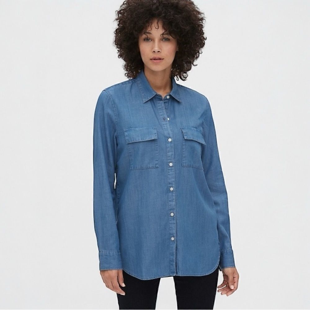 GAP Top Button-down Shirt Tencel Blue Size Medium
